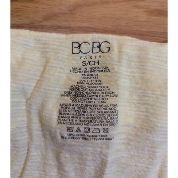 BCBG Yellow Ruffle Tank Top Sleeveless Size Small - Picture 2 of 9